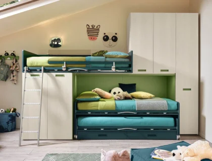 chambre d’enfant spacieuse avec un lit évolutif et des rangement intégrés