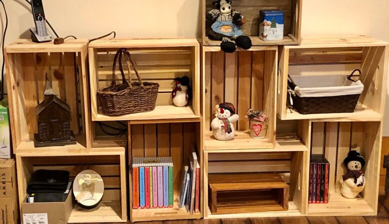 caisses en bois récupérées, parfaites pour fabriquer des étagères originales